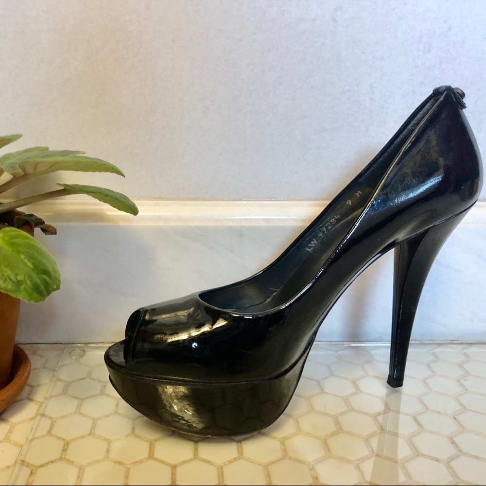 Patent leather Stuart Weitzman peep toe pumps